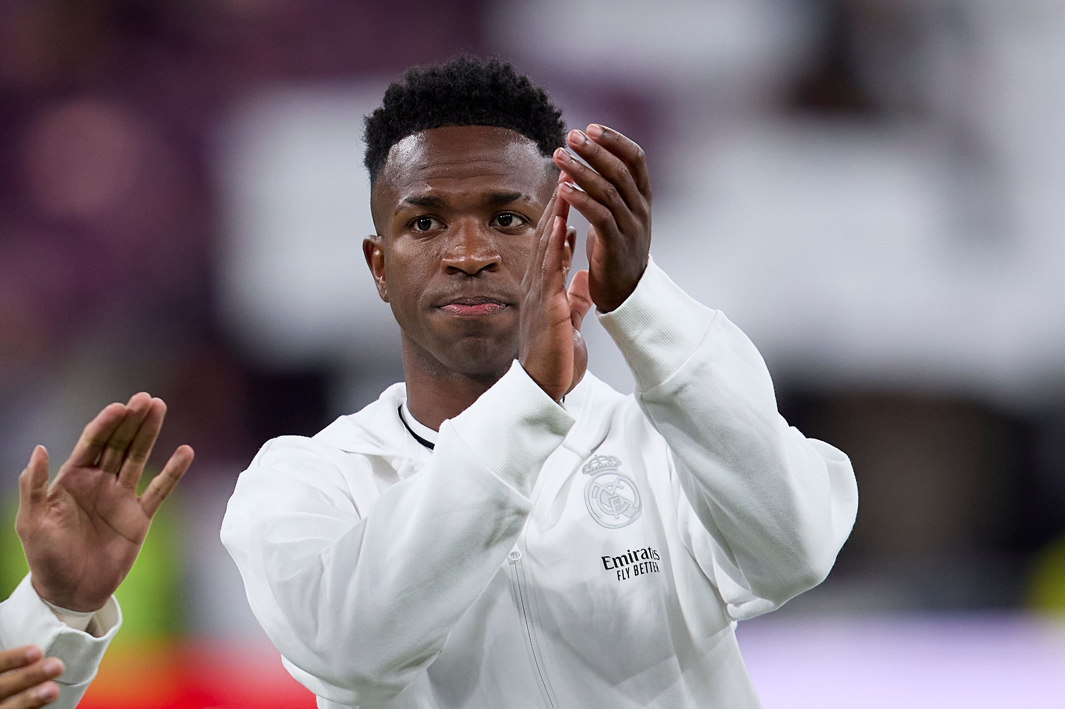 维尼修斯：为200胜里程碑高兴，希望书写历史成为最伟大球员之一